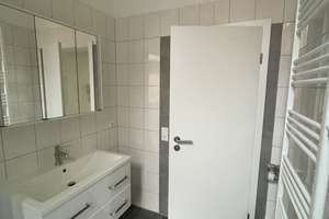 großzügige 4-Zimmer Wohnung-zentrale Lage-WG geeignet – Eifelstraße 42, 52068 Adalbertsteinweg, Aachen – Vorschaubild 6