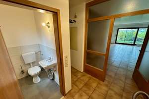 Wohnen mit Weitblick: neue Bäder, Garten, Kamin, PV und Garage – Heuweg 14, 90530 Wendelstein – Vorschaubild 5