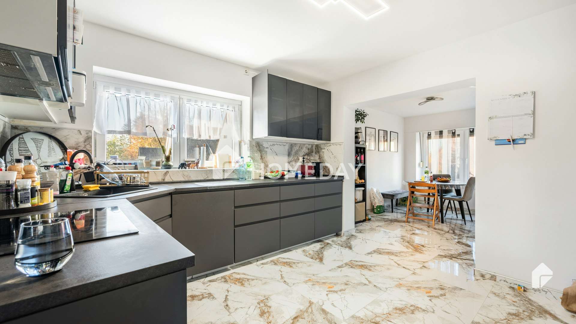 Immobilie in Übach-Palenberg - Exklusives und kernsaniertes MFH mit gehobener Ausstattung in ruhiger Hanglage - Bild 15