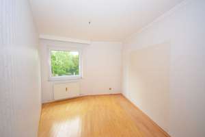 Großzügige Wohnung mit Loggia und Tiefgaragenstellplatz in Lövenich (bezugsfrei) – Die vollständige Adresse der Immobilie erhältst du vom Anbieter., 50859 Lövenich, Köln – Vorschaubild 11