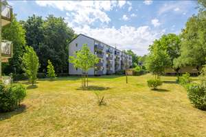 Möbliert:  Balkonwohnung mit Blick in den Gemeinschaftsgarten – Die vollständige Adresse der Immobilie erhältst du vom Anbieter., 81475 Fürstenried-West, München – Vorschaubild 15