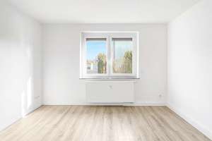 Mehr als nur Wohnen! - 3,5-Zimmer-Wohnung mit großem Garten, Terrasse und Gartenhaus – Die vollständige Adresse der Immobilie erhältst du vom Anbieter., 46238 Batenbrock, Bottrop – Vorschaubild 4