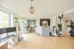 Lichtdurchflutetes Penthouse mit Dachterrasse im Kreuzviertel – Die vollständige Adresse der Immobilie erhältst du vom Anbieter., 48147 Kreuz, Münster – Vorschaubild 2