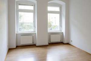 Bezugsfreie, großzügige 2-Zimmer-Altbauwohnung im EG in Toplage Prenzlauer Bergs! – Driesener Straße 29, 10439 Prenzlauer Berg, Berlin – Vorschaubild 3