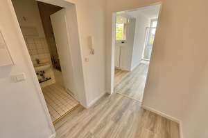 Singles aufgepasst !! Hier kommt Ihre neue Wohnung mit Balkon – Thomas-Dehler-Straße 5, 40595 Garath, Düsseldorf – Vorschaubild 3