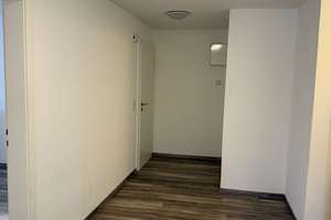 Charmante 3-Zimmer-Wohnung in Stuttgart Bad Cannstatt – Tölzer Straße 1, 70372 Seelberg, Stuttgart – Vorschaubild 4