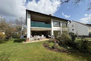 Dreifamilienhaus mit wundervollem Grundstück direkt in Altdorf – Die vollständige Adresse der Immobilie erhältst du vom Anbieter., 90518 Altdorf bei Nürnberg – Vorschaubild 2