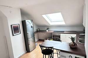 3-Zimmer-Dachgeschosswohnung am Königsplatz – ideal für Studenten oder Singles – Königsplatz 38, 34117 Mitte, Kassel – Vorschaubild 3