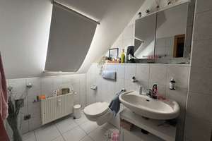 Großzügige Maisonette Wohnung in Pempelfort mit Einbauküche // Kurzfristig Nachmieter gesucht – Düsselthaler Str. 4, 40211 Pempelfort, Düsseldorf – Vorschaubild 3