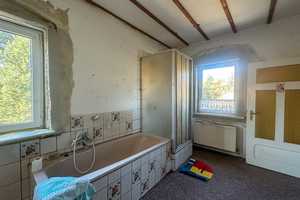 Ein- / Zweifamilienhaus mit großzügigen Nebengelass in Königshain! – Dorfstraße 126, 2829 Görlitz (Kreis) – Vorschaubild 16