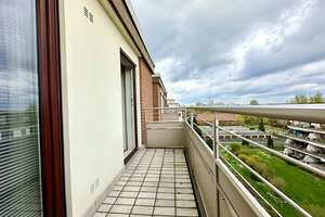 Maisonette-Wohnung mit Dachterrasse, zwei Balkonen und Tiefgarage – Brelinger Hof 15, 30625 Heideviertel, Hannover – Vorschaubild 12