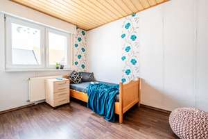 FAMILIENFREUNDLICH - Einfamilienhaus mit viel Platz, Scheune und idyllischem Hof in Ubstadt-Weiher – Die vollständige Adresse der Immobilie erhältst du vom Anbieter., 76698 Ubstadt-Weiher – Vorschaubild 13
