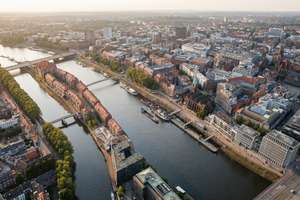 Einmalige Chance! Erstklassige Maisonettewohnung mit direktem Weserblick zur Schlachte! – Die vollständige Adresse der Immobilie erhältst du vom Anbieter., 28195 Altstadt, Bremen – Vorschaubild 2