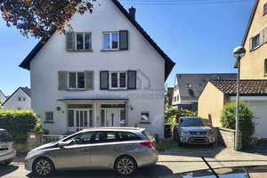 Charmante DHH in ruhiger Wohnlage – Die vollständige Adresse der Immobilie erhältst du vom Anbieter., 71642 Hoheneck, Ludwigsburg – Vorschaubild 2