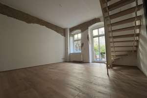 Stylish Newly Renovated Duplex Apartment with Terrace in the Heart of Friedrichshain