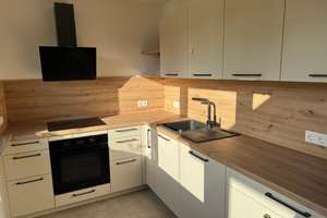 Elegante 4-Zimmer Wohnung mit großzügiger Terrasse und direktem Moselblick in Koblenz - Moselweiß  – Layerstraße 38, 56073 Moselweiß, Koblenz – Vorschaubild 2