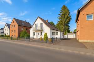 Mit 3D: Ein- bis Zweifamilienhaus in Köln-Wahnheide mit zusätzlichem Grundstück! – Die vollständige Adresse der Immobilie erhältst du vom Anbieter., 51147 Wahnheide, Köln – Vorschaubild 8