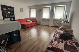 NACHMIETER GESUCHT! Gemütliche 2-Zimmer-Wohnung mit Balkon 