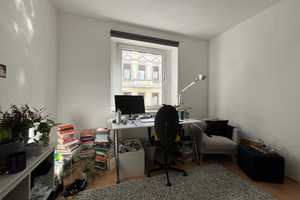 Ansprechende und modernisierte 3-Raum-EG-Wohnung mit Einbauküche in Aachen – Reimanstraße 17, 52070 Aachen – Vorschaubild 6