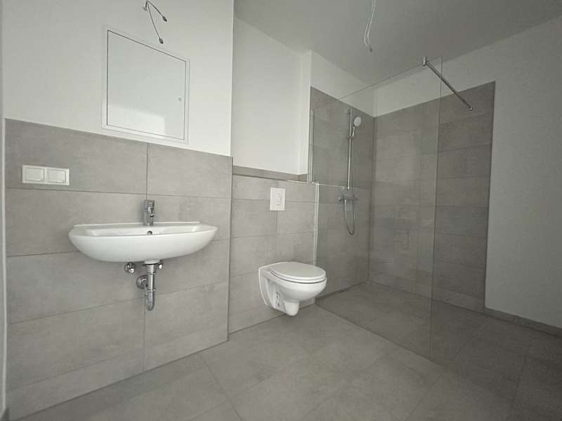Referenzbild Bad mit Dusche