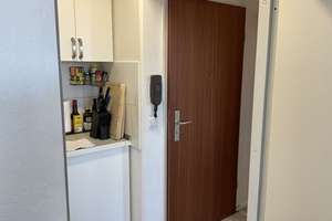 Perfekt für eine WG – freundliche Wohnung in Heidelberg – Die vollständige Adresse der Immobilie erhältst du vom Anbieter., 69115 Bergheim, Heidelberg – Vorschaubild 2