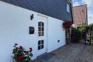 **VERKAUFT** Einzigartiges Ferienhaus in Duhnen – Ihr nächstes Traumdomizil am Wattenmeer – Am Ringwall 82, 27476 Cuxhaven (Kreis) – Vorschaubild 3