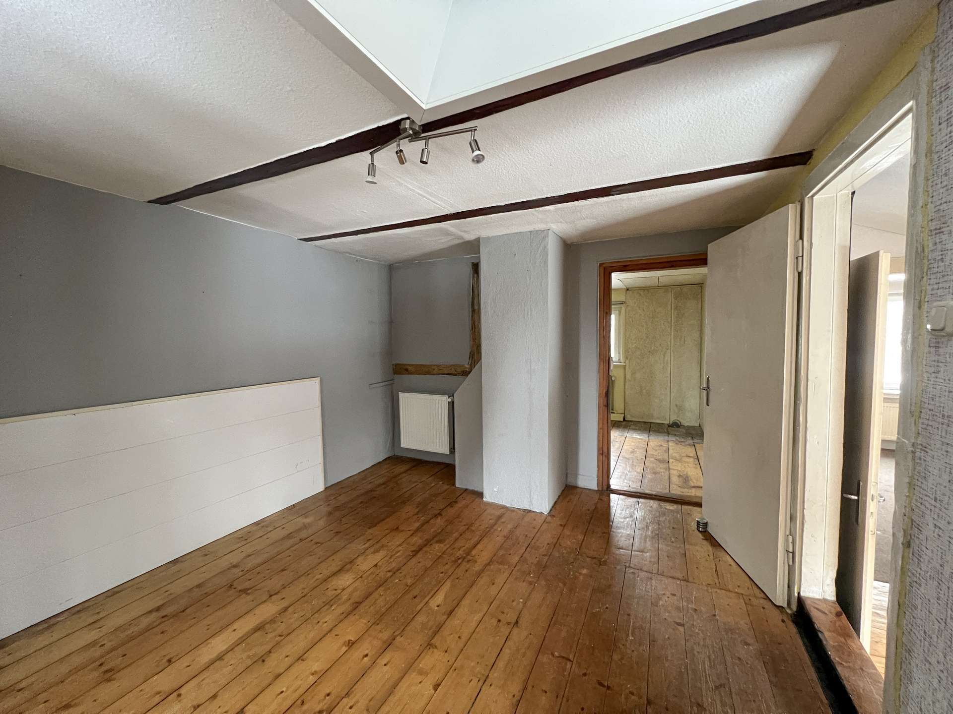 Immobilie in Radbruch - Charmantes Fachwerkhaus | Raum für individuelle Wohnideen - Bild 12