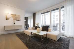 Luxuriöses Wohnen Andreas Quartier m. Concierge-Dienst, Düsseldorf Altstadt, auf Zeit o. dauerhaft – Am alten Amtsgericht 3, 40213 Altstadt, Düsseldorf – Vorschaubild 2