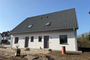 ...Neubau Erstbezug! Attraktive und klimafreundliche Doppelhaushälften in KfW 40 QNG Standard  – Hamburger Str. 68d, 21493 Herzogtum Lauenburg (Kreis) – Vorschaubild 19