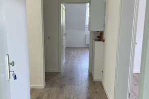 Exklusive 3-Zimmer-Altbauwohnung mit Garten in Solingen-Mitte – Mainstraße 17, 42655 Solingen-Mitte, Solingen – Vorschaubild 2