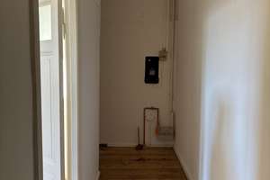Helle 3-Zimmer-Wohnung Nähe S-Bhf. Charlottenburg auf 2 Jahre zu vermieten – Die vollständige Adresse der Immobilie erhältst du vom Anbieter., 14057 Charlottenburg, Berlin – Vorschaubild 10