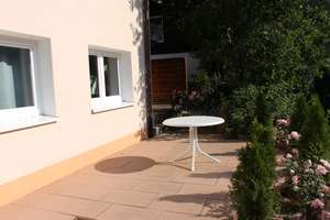 Top Häuschen  - 3 Zimmer+Bad+ große Wohnküche, gr.Gar. in Alpirsbach- Rötenbach – Die vollständige Adresse der Immobilie erhältst du vom Anbieter., 72275 Alpirsbach – Vorschaubild 2