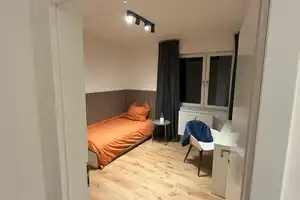 Furnished Room in Shared Apartment near City Center – Newly Renovated Co-Living in Gostenhof – Leonhardstr. 54a, 90443 Nürnberg – Vorschaubild 8