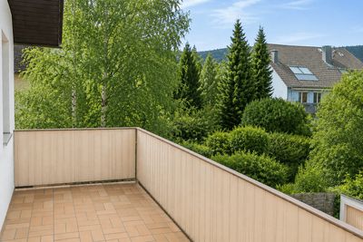 Modernisierte 3 Zimmer Wohnung mit großem Balkon