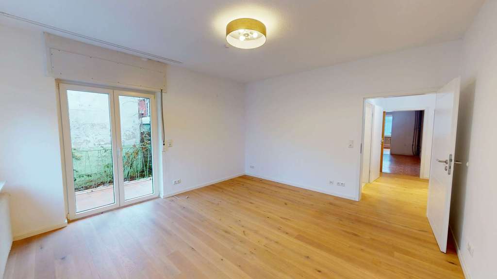 Immobilie in Ober-Ramstadt - *Nur 1% Provision* Haus mit Geschichte und viel Raum für neue Ideen – freistehendes Zweifamilienhaus - Bild 3