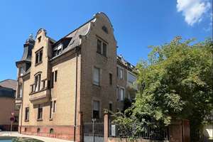 Repräsentatives Mehrfamilienhaus in historischem Wohnumfeld – Die vollständige Adresse der Immobilie erhältst du vom Anbieter., 76829 Landau, Landau in der Pfalz – Vorschaubild 2