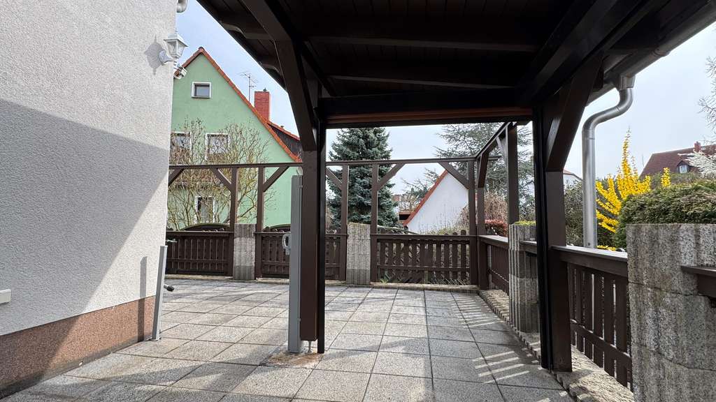 Immobilie in Böhlen - Nähe Leipzig - sehr gepflegtes EFH mit Terrasse und Garten sowie Garage - direkt vom Eigentümer - Bild 3