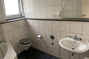 Große 4-Zimmer Wohnung mitten in der Innenstadt. – Dahmengraben 17, 52062 Markt, Aachen – Vorschaubild 4
