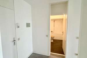 Zauberhafte 2 Zimmer Wohnung mit Balkon und Abstellraum in toller Lage – Hagerweg 36, 47798 Stadtmitte, Krefeld – Vorschaubild 9