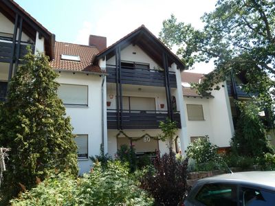 Endlich ankommen: Helle Dachgeschosswohnung mit Balkon, Garage & Stellplatz – in Kürze bezugsfrei