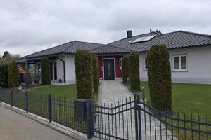 Hochwertiger, barrierefreier Bungalow mit Einliegerwohnung, zwei Garagen und Carport ab April 2027 v – Die vollständige Adresse der Immobilie erhältst du vom Anbieter., 94099 Ruhstorf an der Rott – Vorschaubild 50