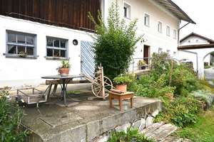 Uriges Bauernhaus mit Stall und Stadl! Landwirtschaftsfläche inklusive! – Die vollständige Adresse der Immobilie erhältst du vom Anbieter., 94157 Perlesreut – Vorschaubild 11