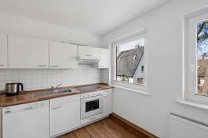Großzügiges Einfamilienhaus, Garten & Wellnessbereich – viel Platz für die ganze Familie – Die vollständige Adresse der Immobilie erhältst du vom Anbieter., 22559 Rissen, Hamburg – Vorschaubild 15