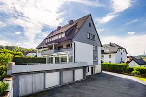 Gepflegtes Mehrfamilienhaus mit Entwicklungspotenzial – Die vollständige Adresse der Immobilie erhältst du vom Anbieter., 33617 Gadderbaum, Bielefeld – Vorschaubild 3