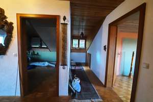 Wohnen wie in den Bergen - Schönes Haus mit Blick und großem Garten in Saal an der Donau – Die vollständige Adresse der Immobilie erhältst du vom Anbieter., 93342 Saal an der Donau – Vorschaubild 23