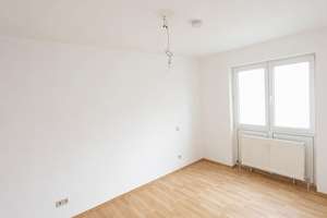 Frisch renovierte 2-Zimmer Wohnung in Karlsruhe Weststadt (Nähe städtischem Klinikum) – Blücherstraße 6, 76185 Weststadt, Karlsruhe – Vorschaubild 2