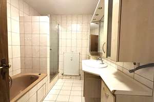 ***SOFORT VERFÜGBAR - HELLE WOHNUNG MIT SONNIGER WESTLOGGIA UND TG-STELLPLATZ*** – Die vollständige Adresse der Immobilie erhältst du vom Anbieter., 86343 Königsbrunn – Vorschaubild 3