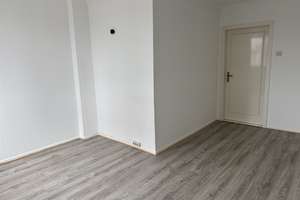 Anfragen nur per E-Mail. Ab sofort 2-Zimmer-Wohnung mit Balkon und Einbauküche/ Hochschulnähe – Bürgermeister-Smidt-Straße 34, 27568 Mitte, Bremerhaven – Vorschaubild 5