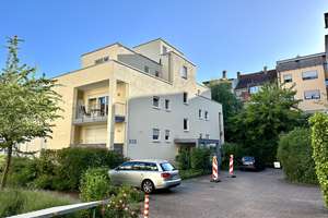 Von privat: helle barrierefreie 2,5Zi-EG-Whg in Pf-Nordstadt