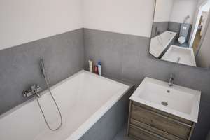 Attraktive 2-Zimmer-Wohnung in der Kölner Altstadt – Eigennutz oder Investment – Die vollständige Adresse der Immobilie erhältst du vom Anbieter., 50670 Altstadt/Nord, Köln – Vorschaubild 6